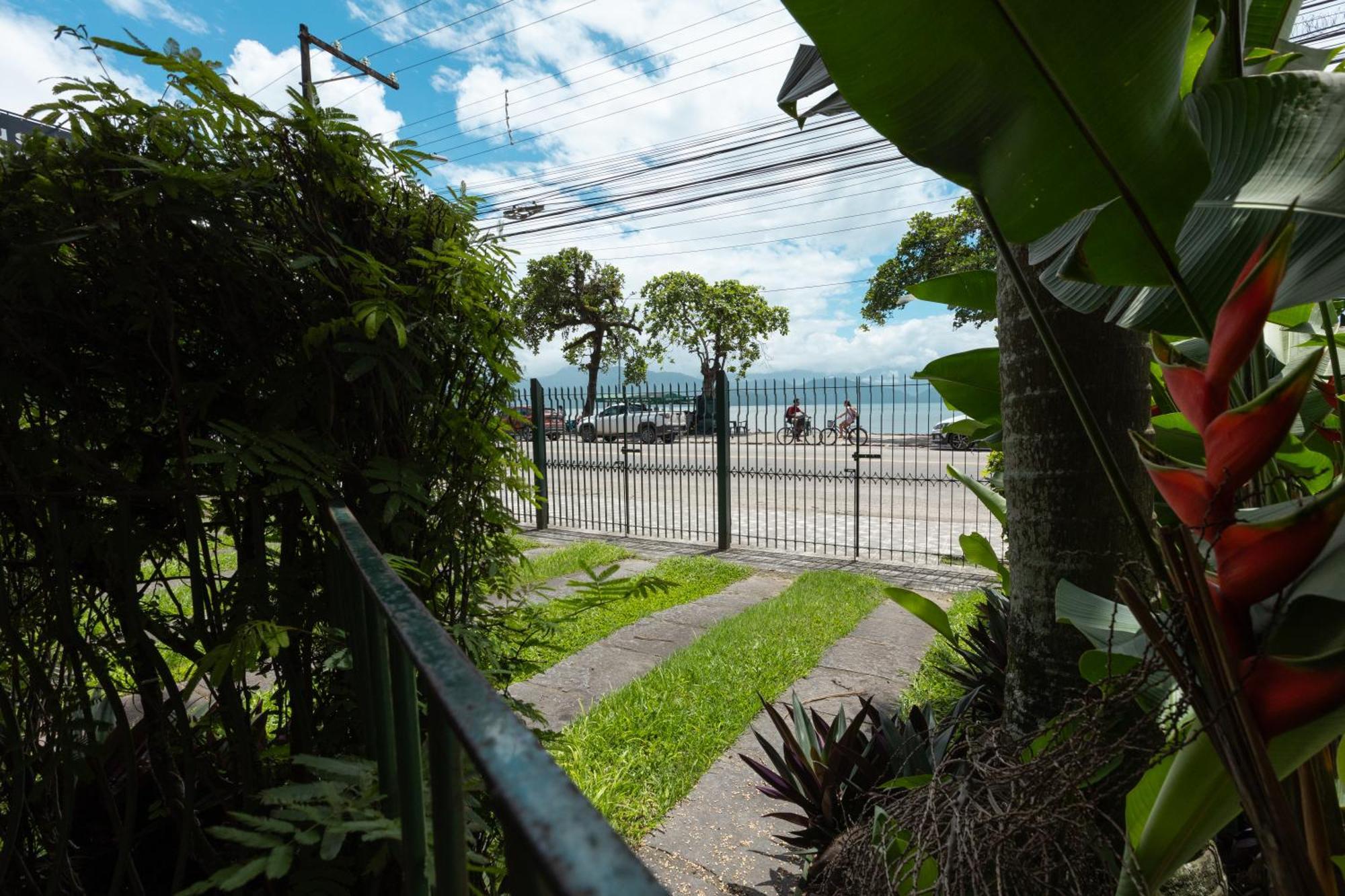 Hotel Villa Di Rimini Ubatuba Oda fotoğraf
