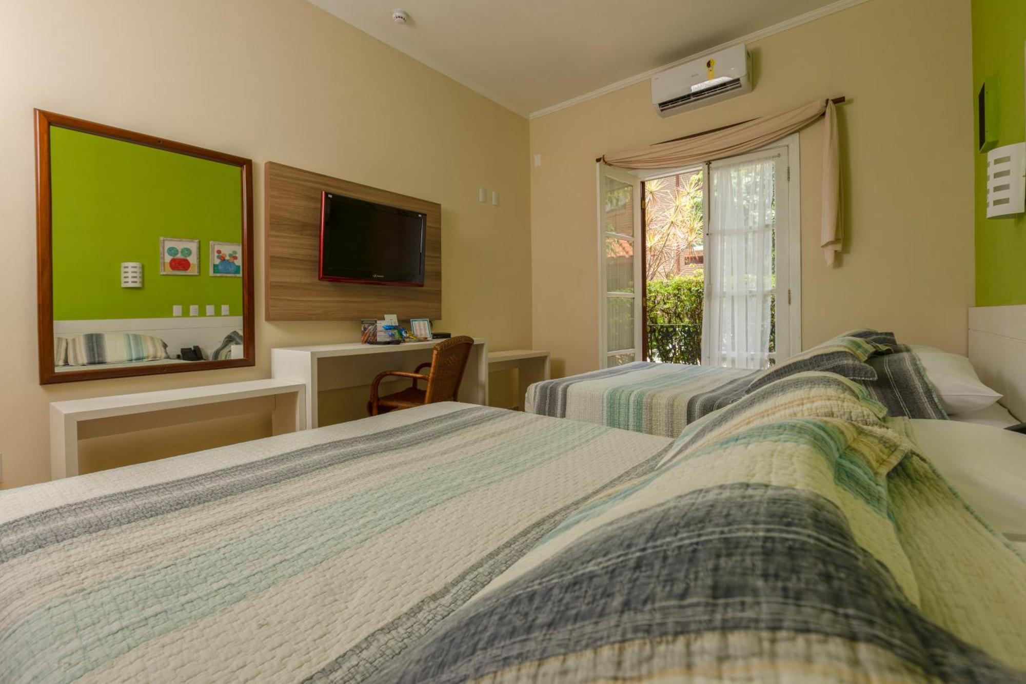 Hotel Villa Di Rimini Ubatuba Oda fotoğraf